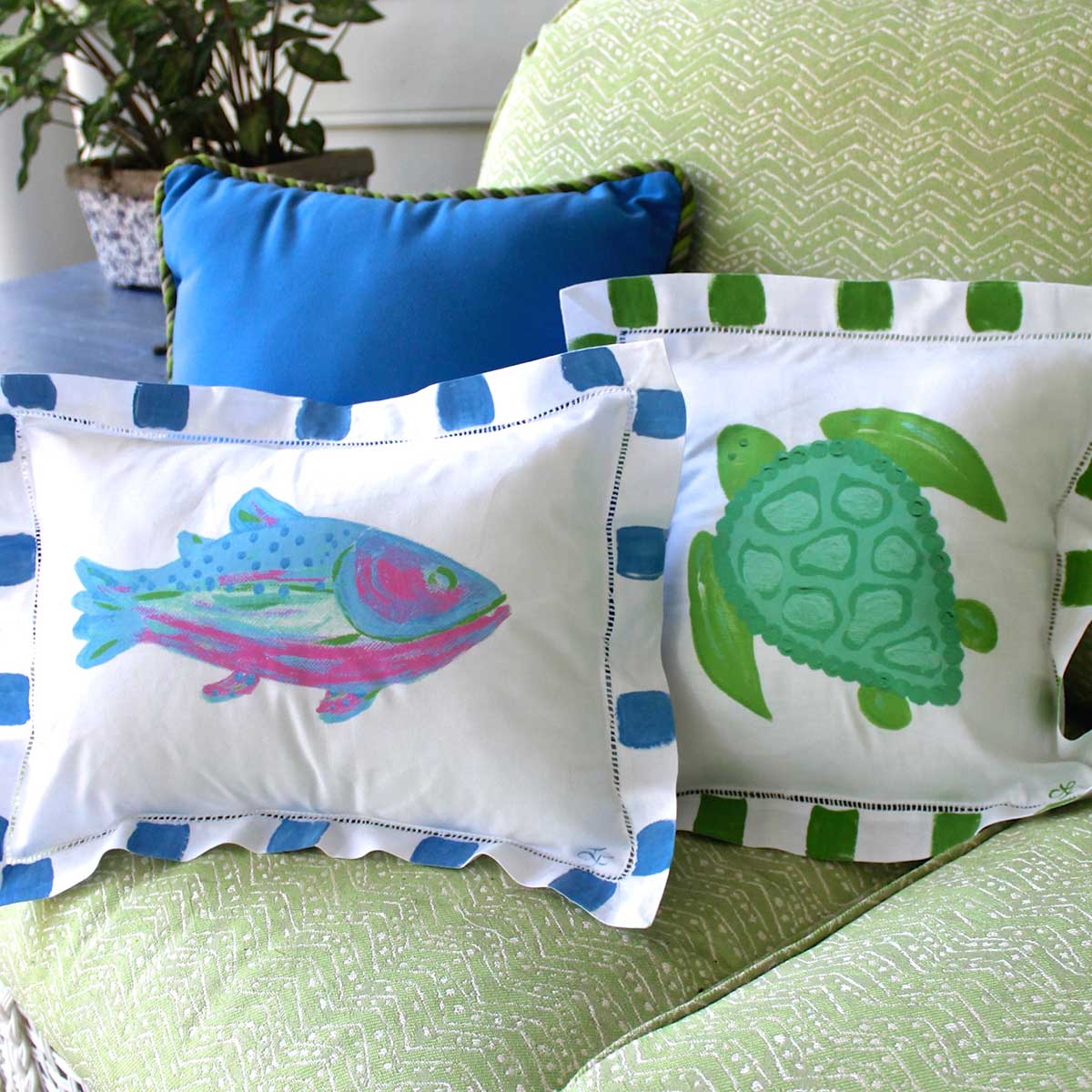 Sea Turtle Linen Pillow