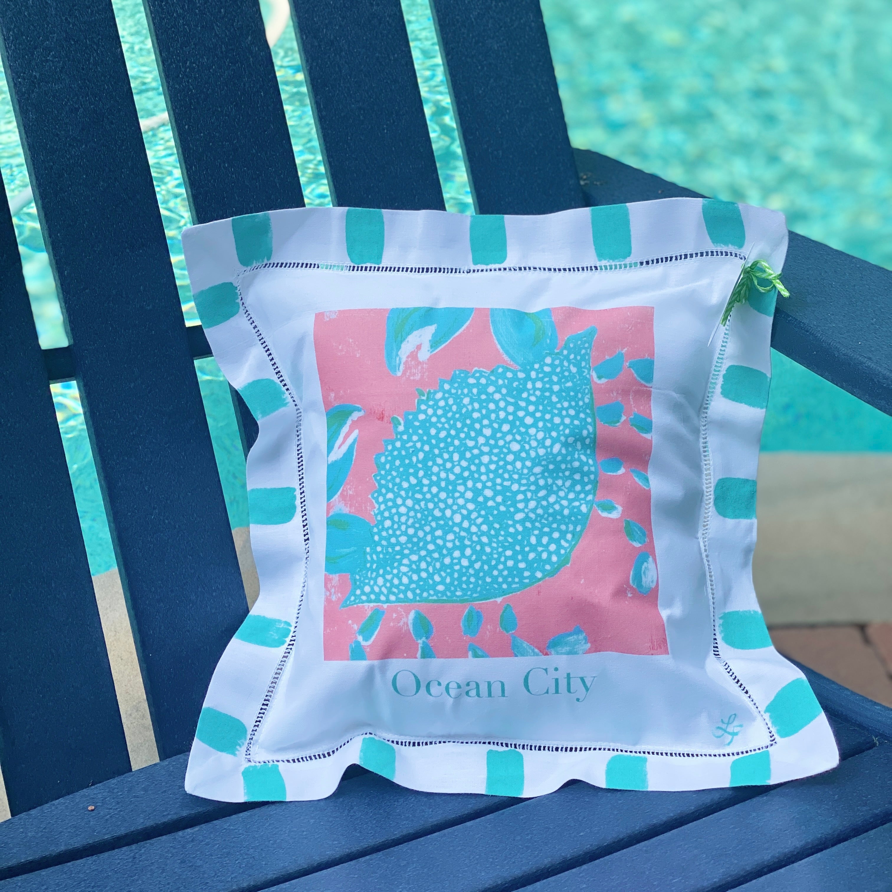 Turquoise Crab Beach Linen Pillow - Thumbnail 2