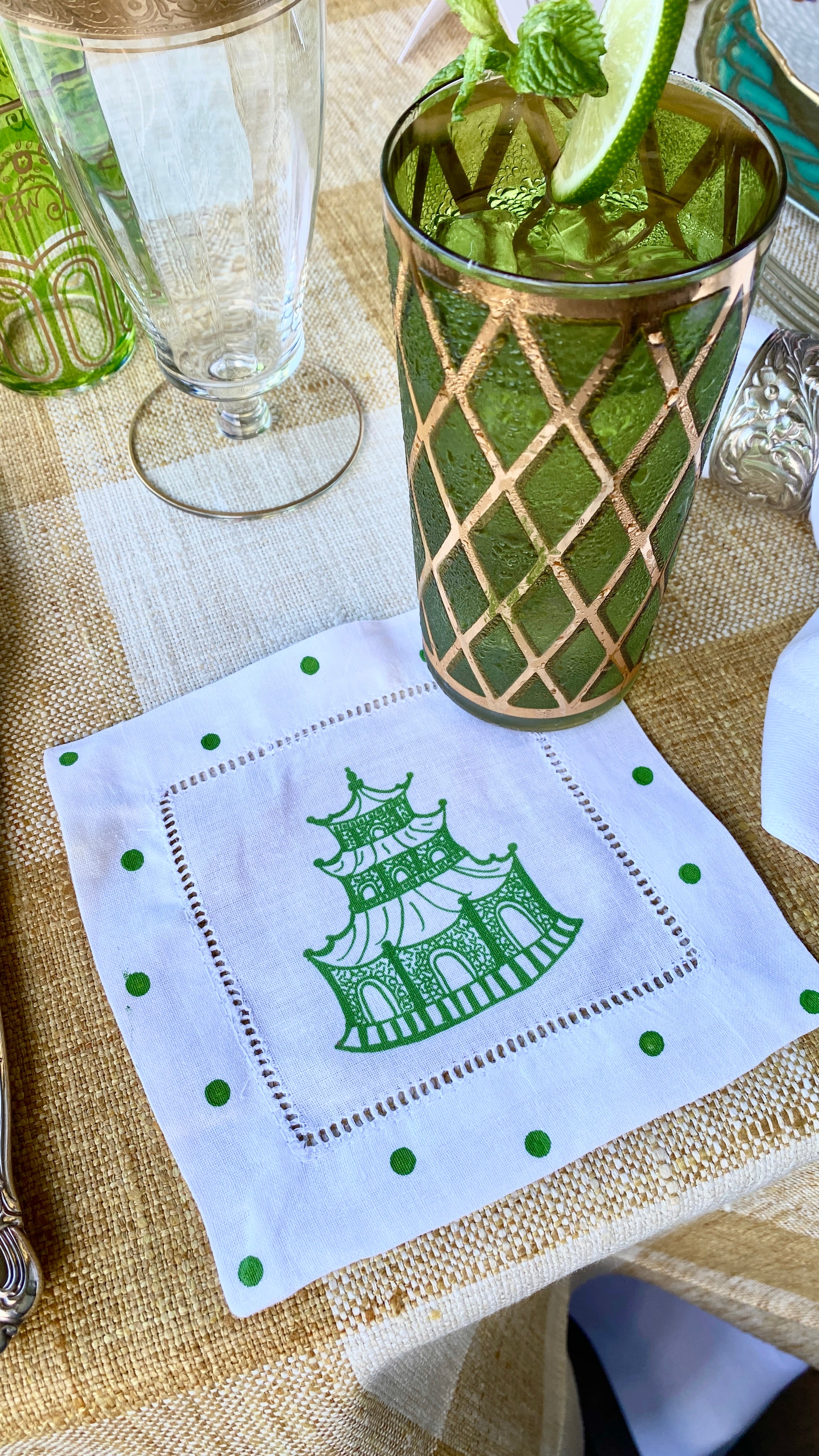 Set of 6 Chinoiserie Pagoda Linen Cocktail Napkins - Thumbnail 2