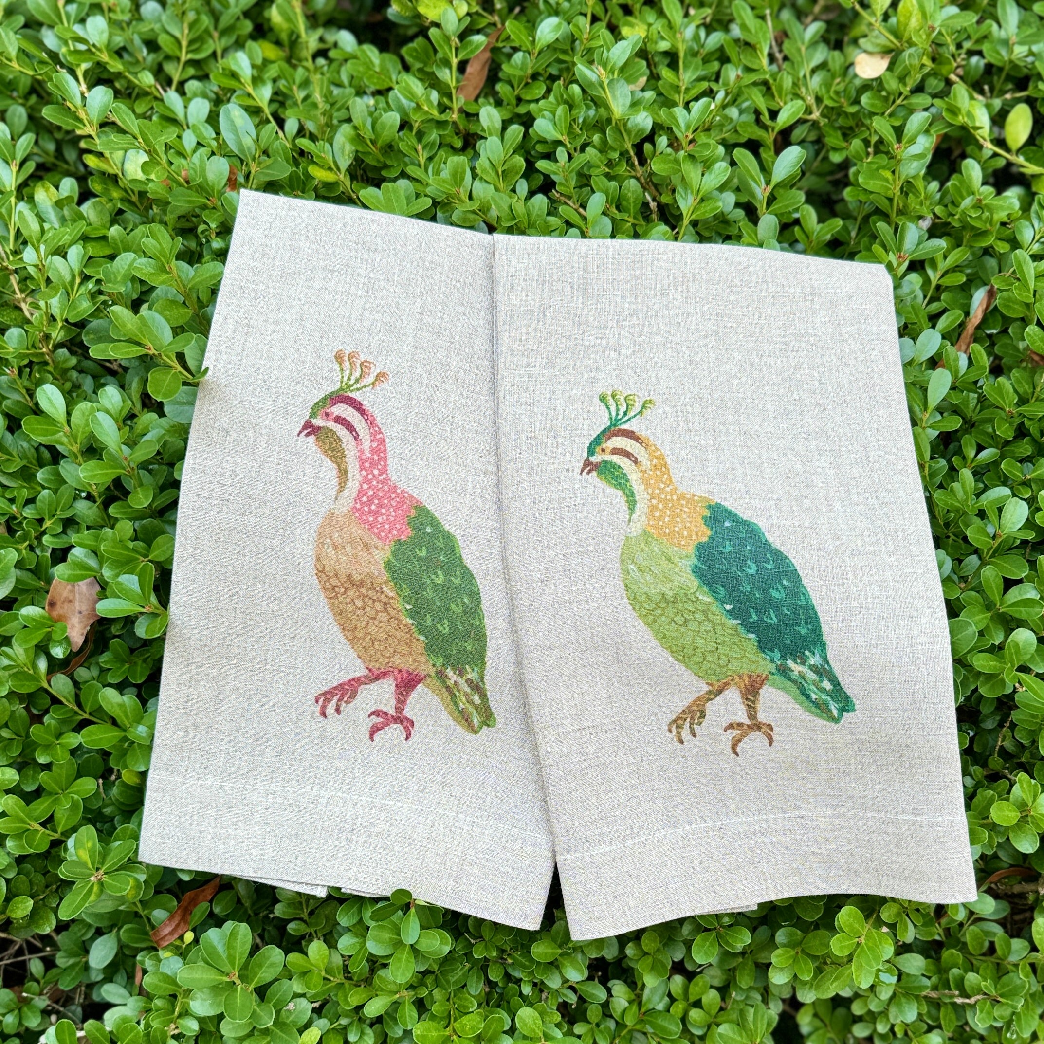 Colorful Quail Oatmeal Linen Guest Towel - Thumbnail 2