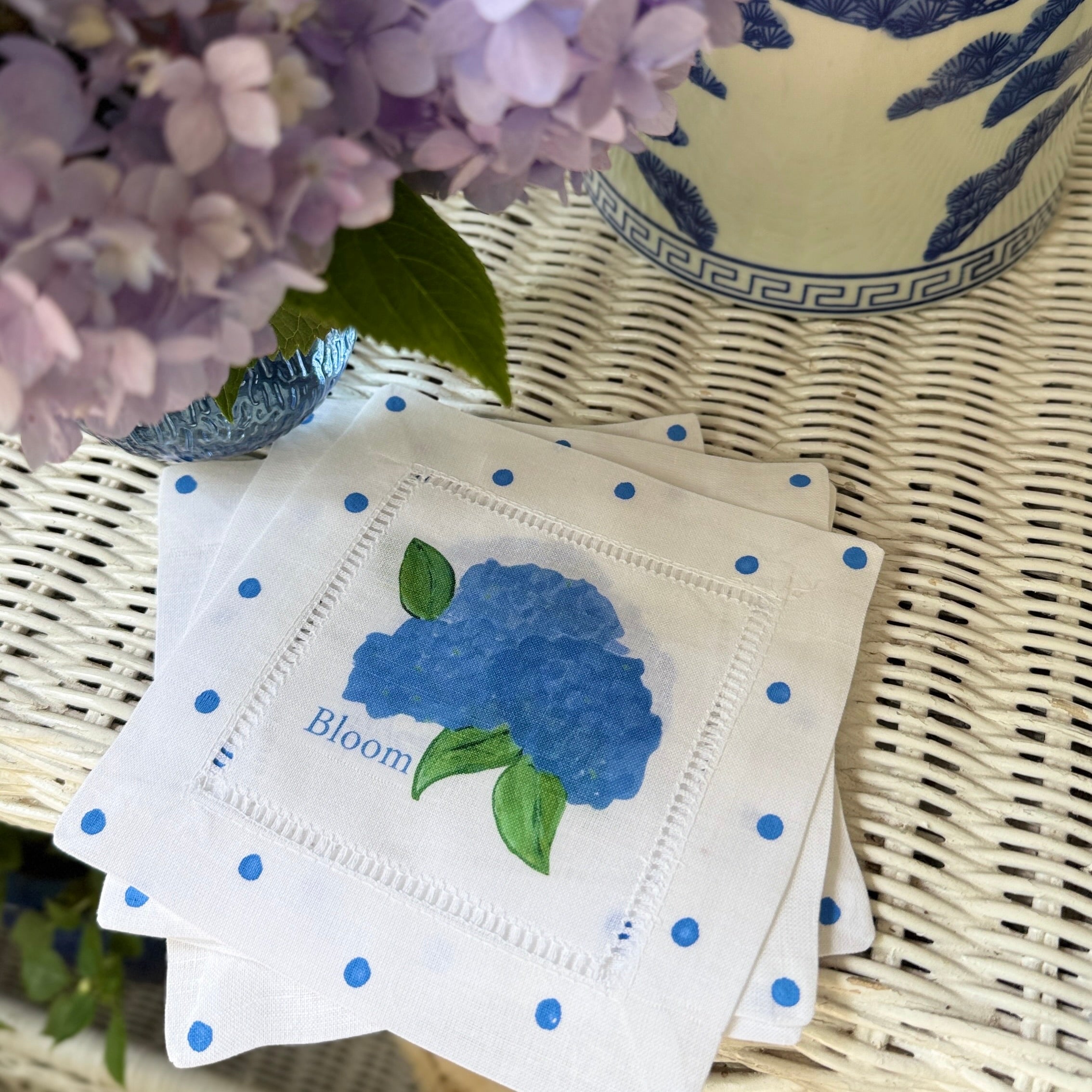 Blue Hydrangea Linen Cocktail Napkins - Thumbnail 4
