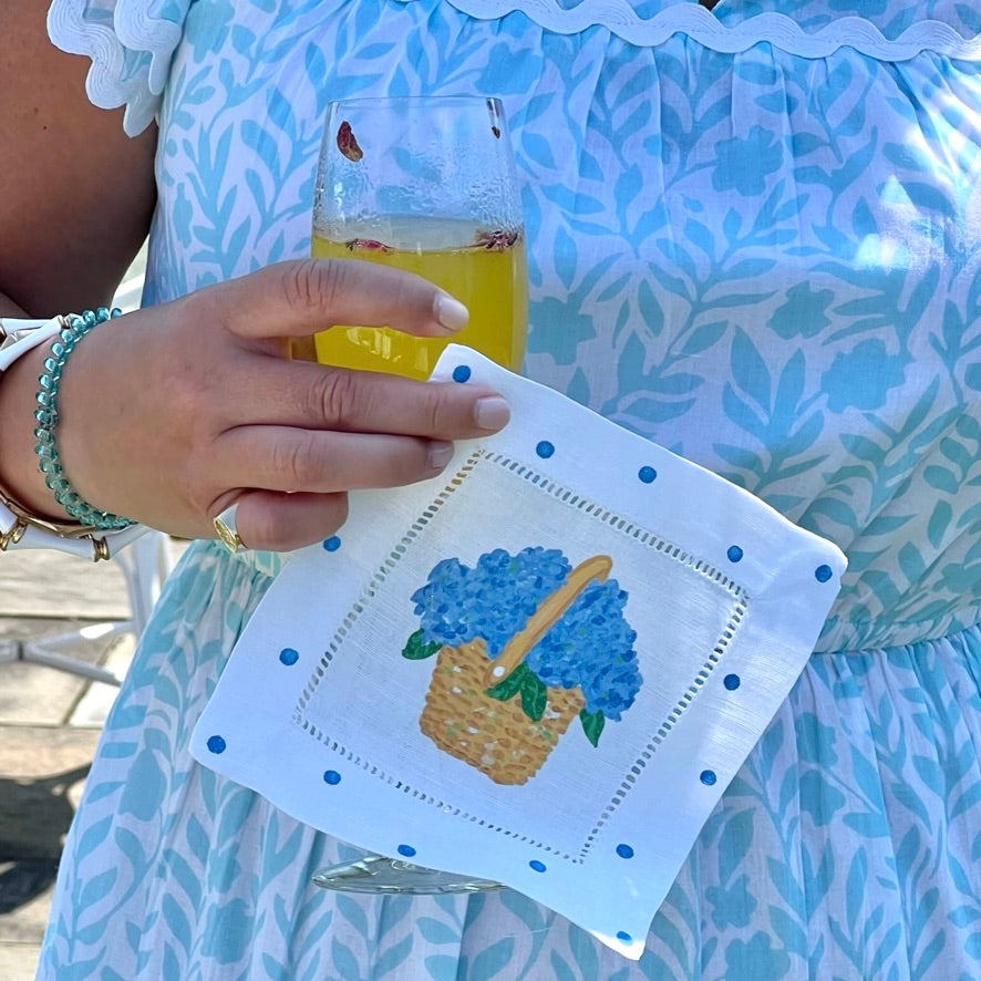 Nantucket Basket Hydrangea Linen Cocktail Napkins - Thumbnail 3