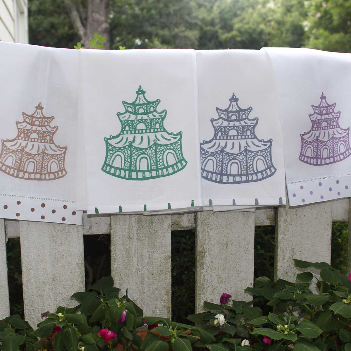Autumn Colors Chinoiserie Pagoda Linen Guest Towels