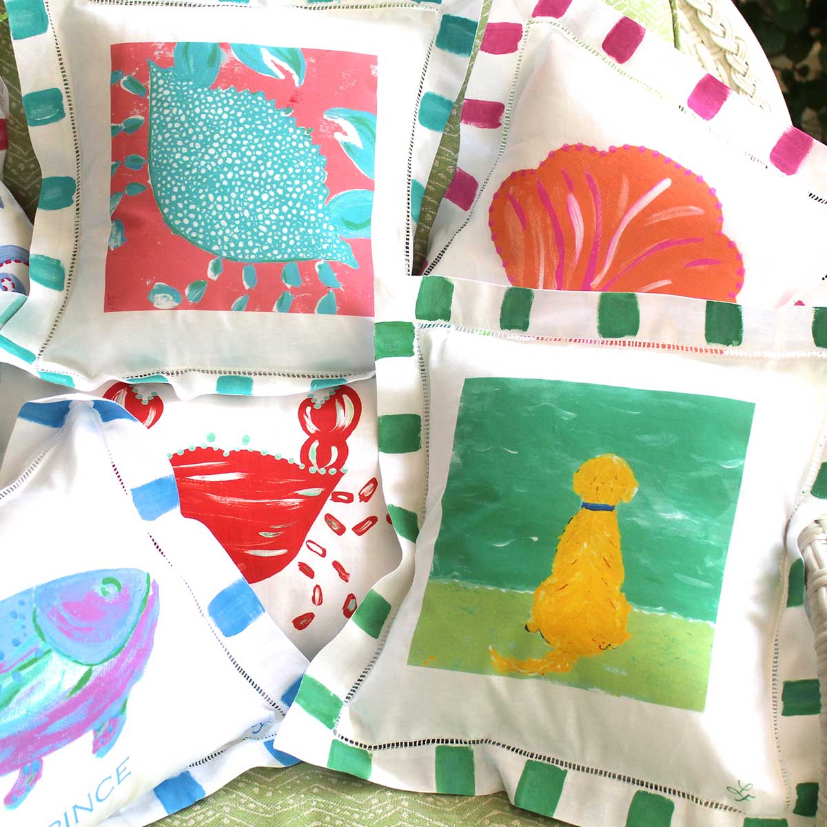 Beach Dog Linen Pillow - Thumbnail 2