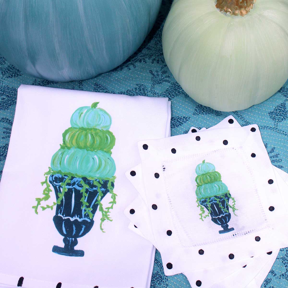 Pumpkin Topiary Tea Towel - Thumbnail 3